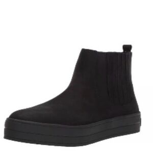 EUC J/Slides black hype platform booties